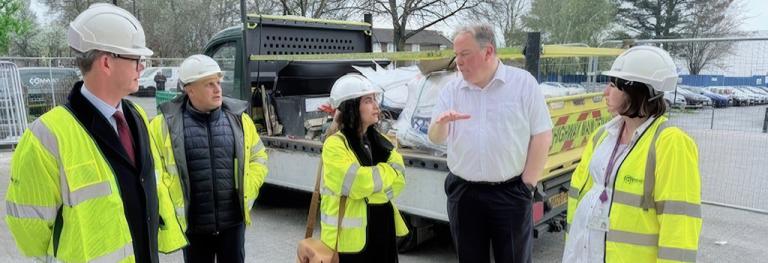 Mayor Perry at New Addington construction site