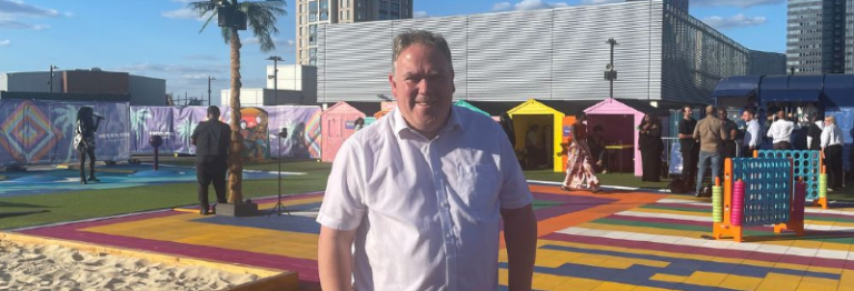 Mayor Perry at Costa Del Croydon